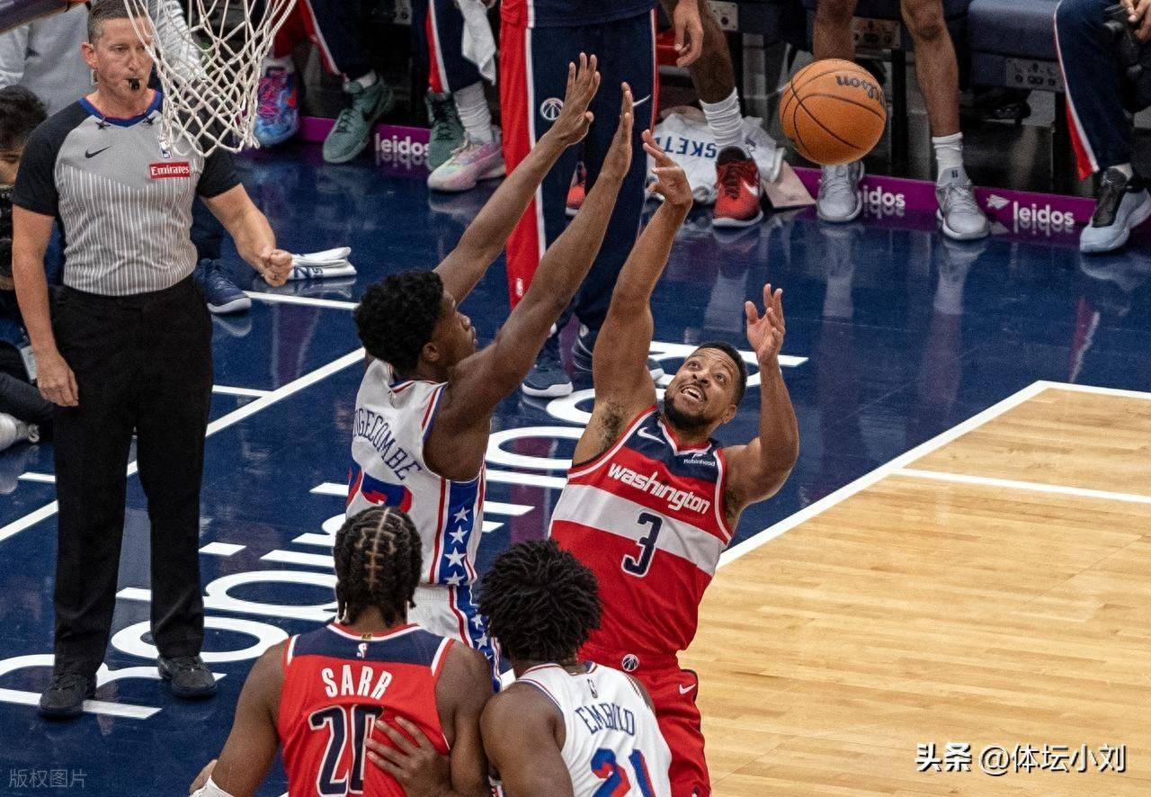 雷速赛事直播app-勇士碾压吉林队，麦科勒姆状态火热