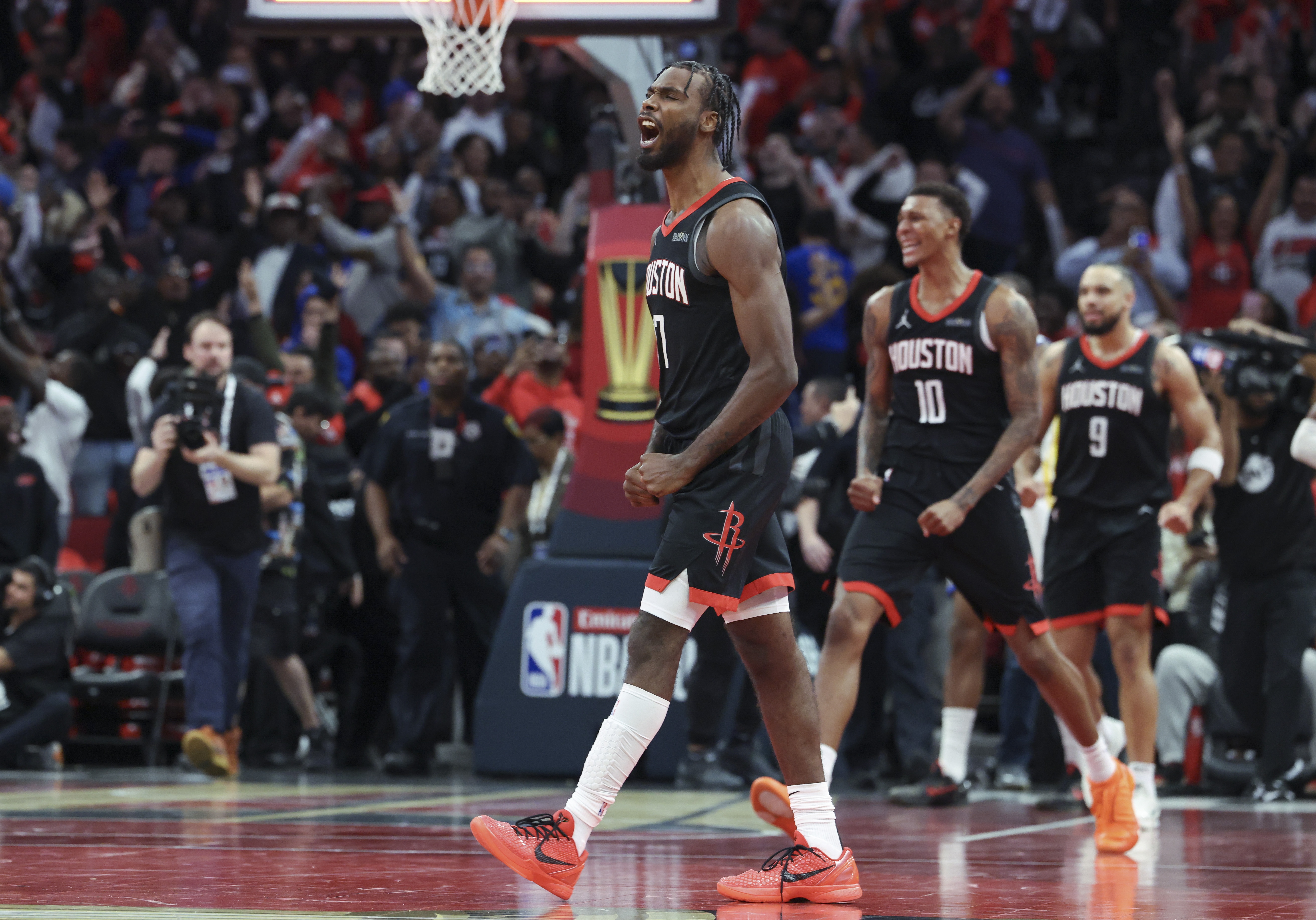 独行侠完胜新疆队，塔图姆点燃赛场