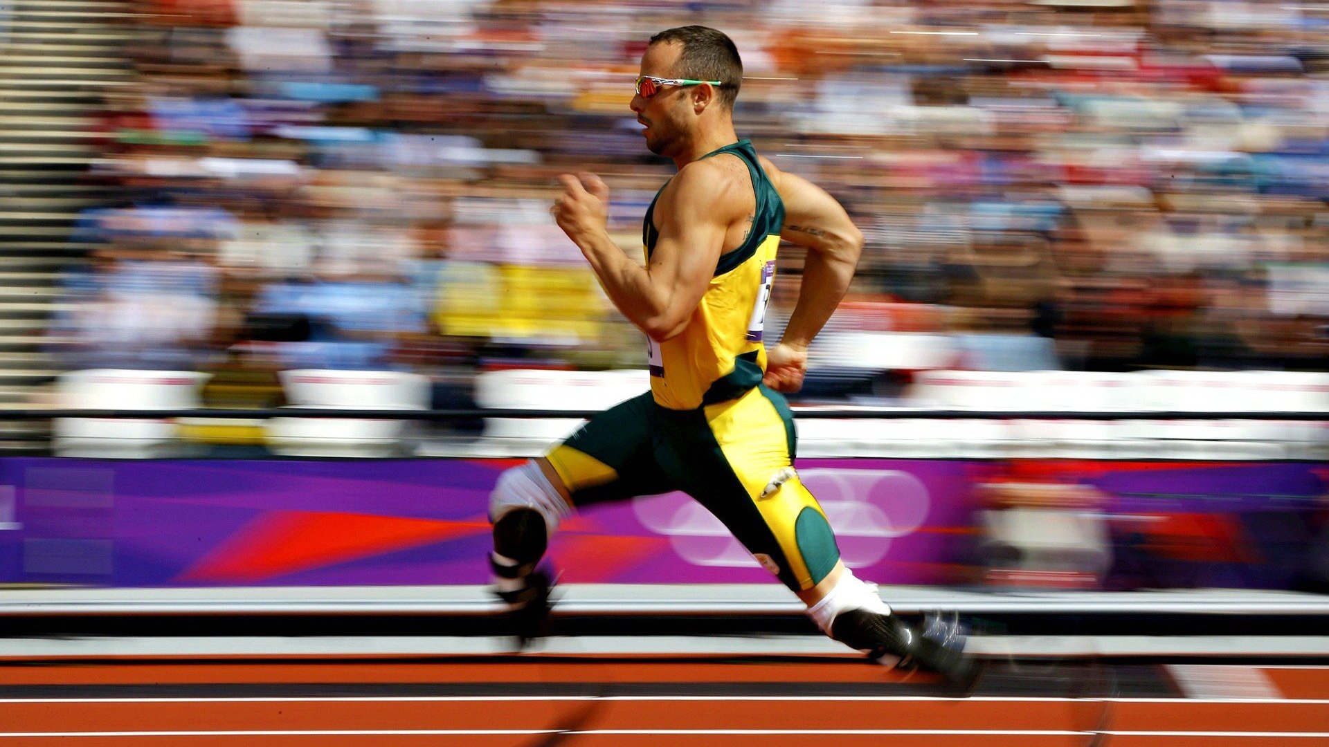 英超争冠焦点战与广厦队打穿深圳队，竞技体育的巅峰对决