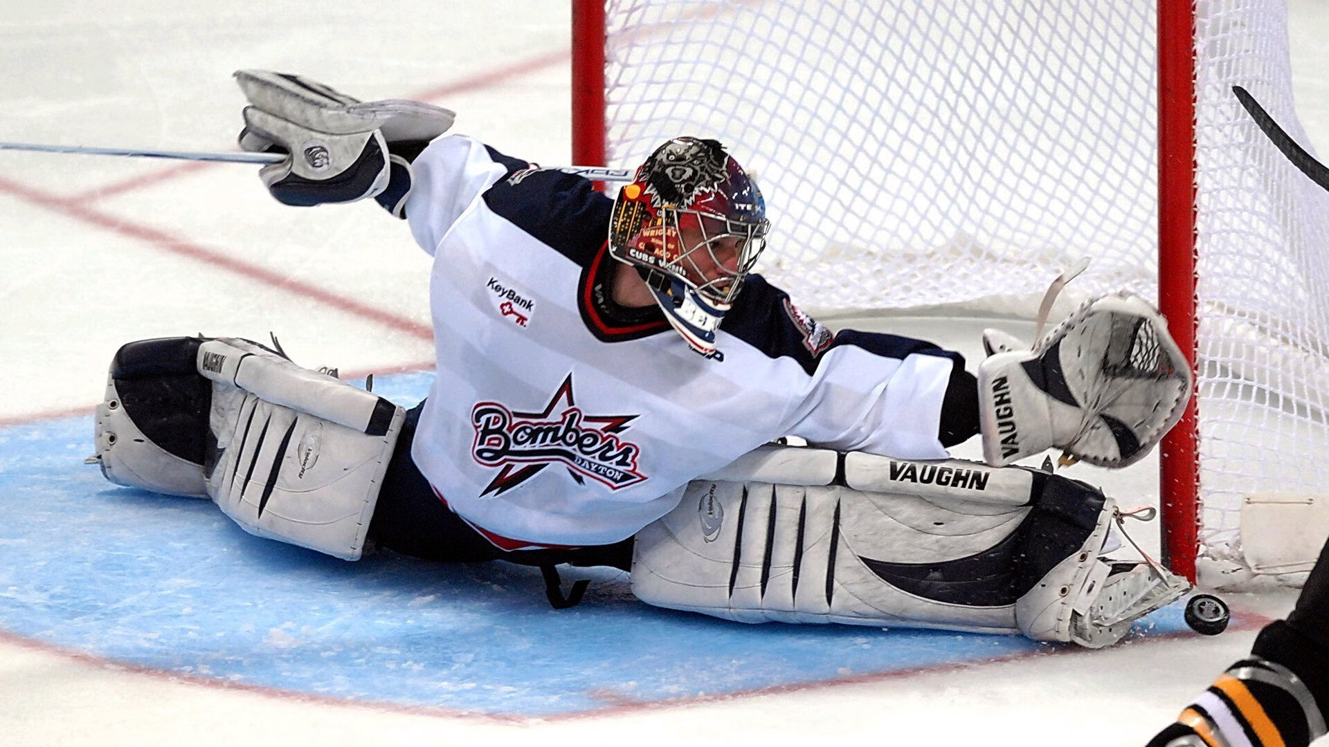 雷速体育下载-逆转与纪录，印尼队翻盘泰国，黄鸭组合创造历史